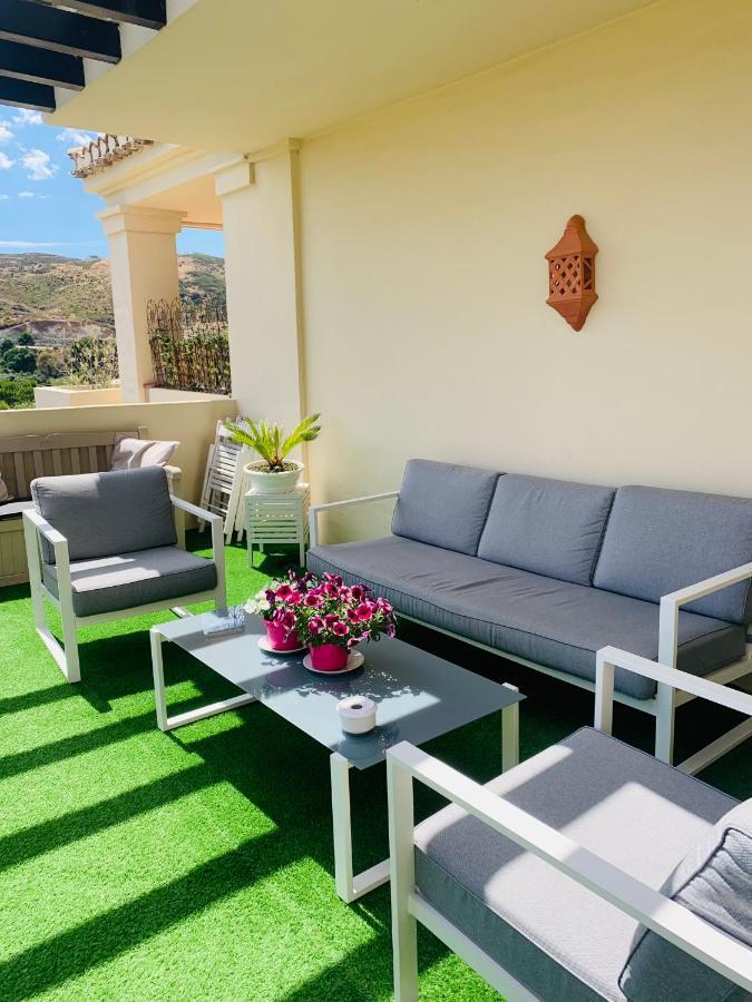 Capanes Del Golf Apartment Benahavis Luaran gambar