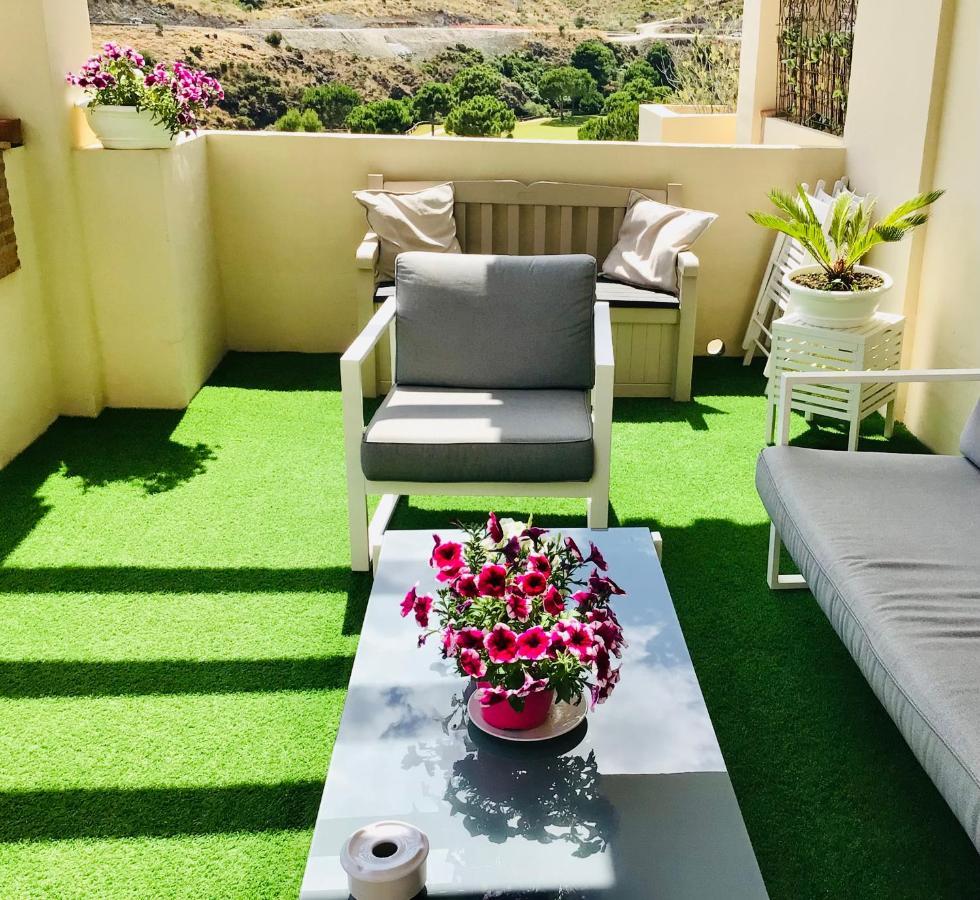 Capanes Del Golf Apartment Benahavis Luaran gambar